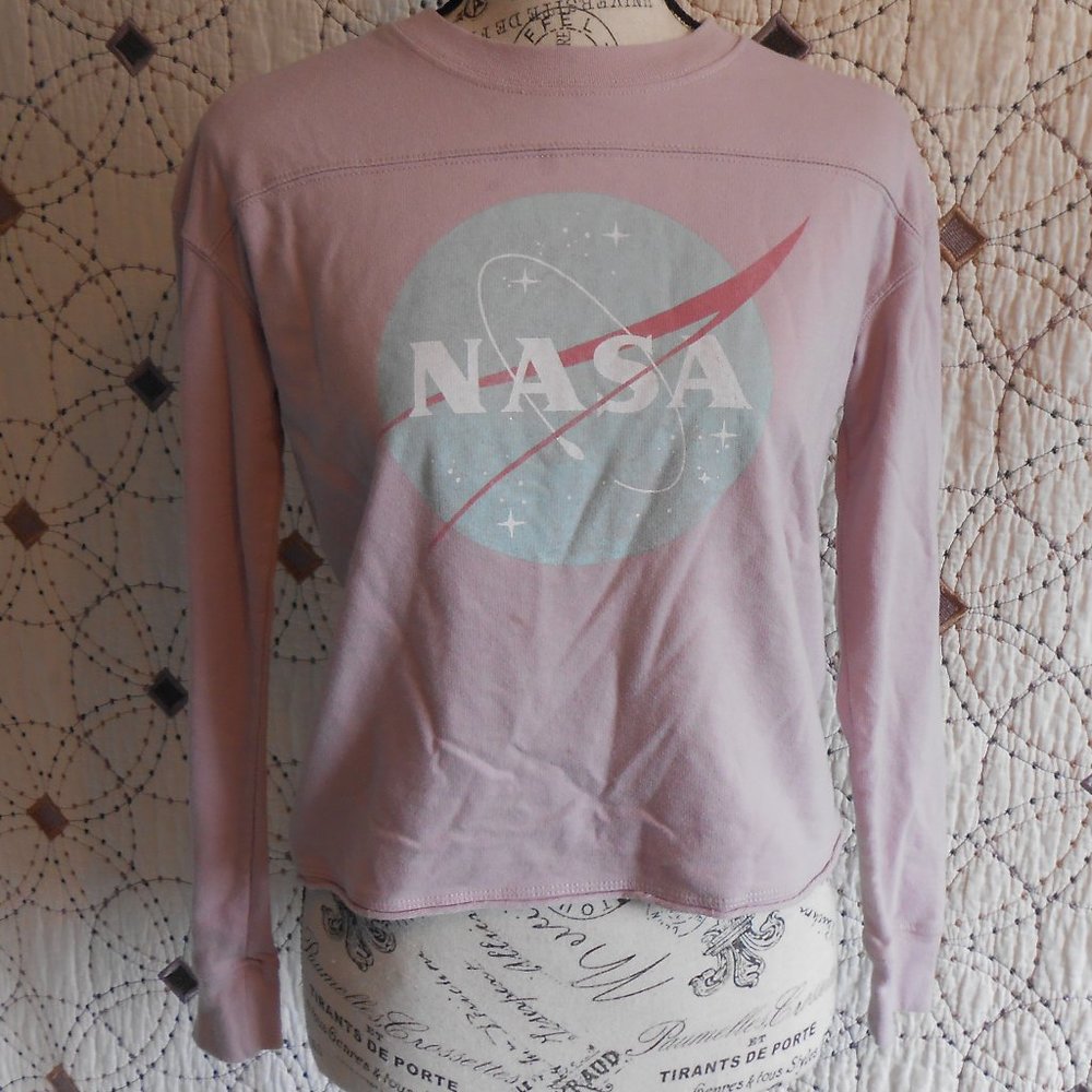 EUC Fifth Sun Vintage-feel NASA Sweater XS